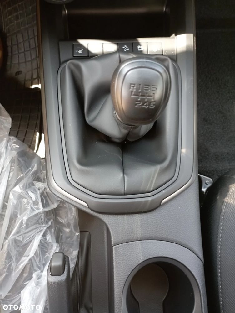 Isuzu D-Max 2.2 DC LS 4WD - 23
