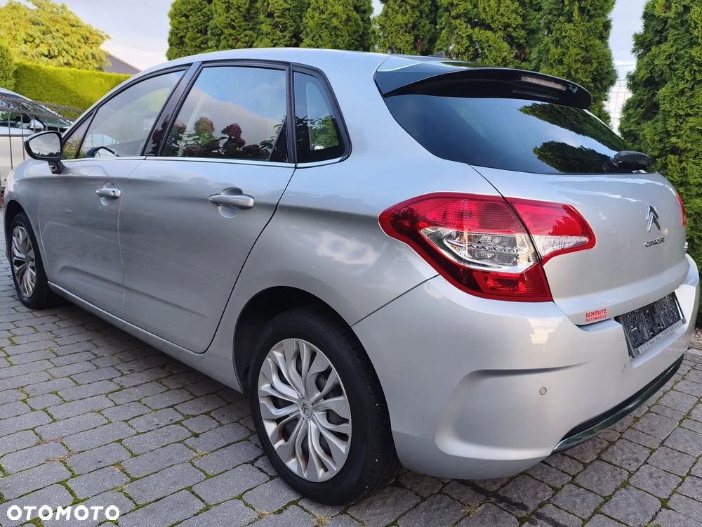 Citroën C4 1.4 VTi Attraction - 4