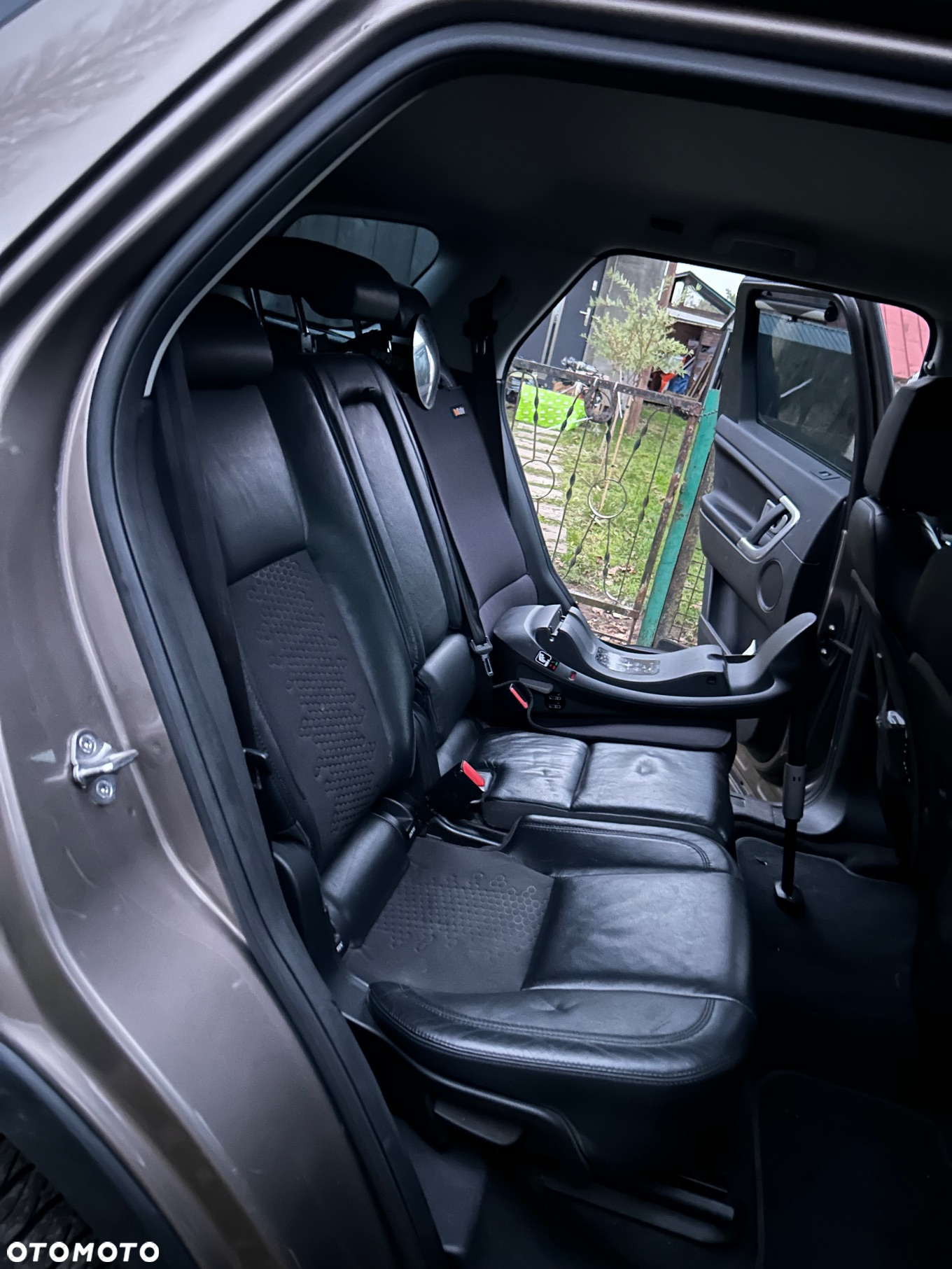 Land Rover Discovery Sport 2.0 D150 - 28