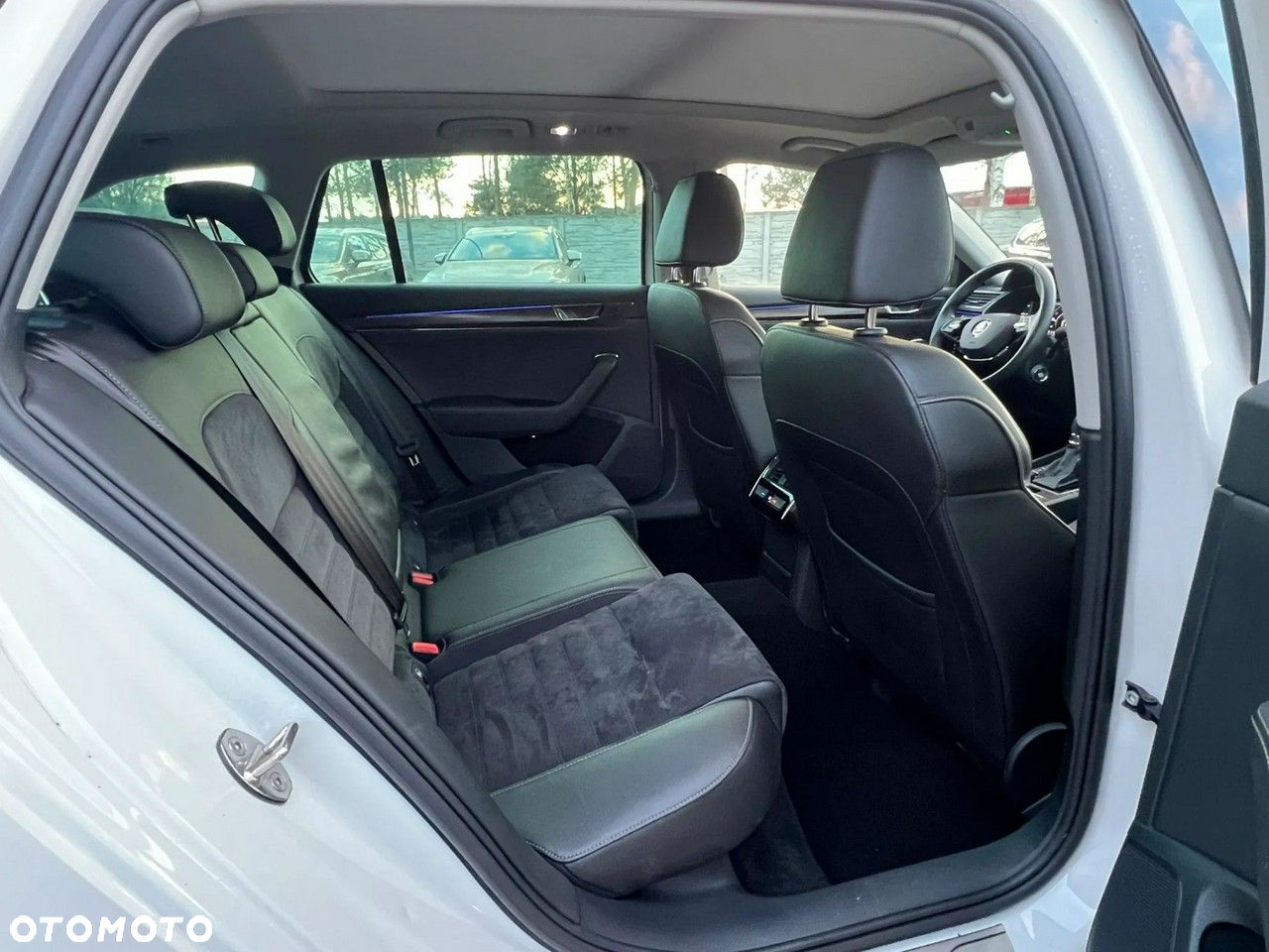 Skoda Superb - 22