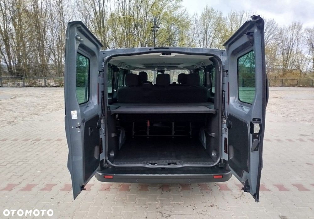 Renault Trafic - 28