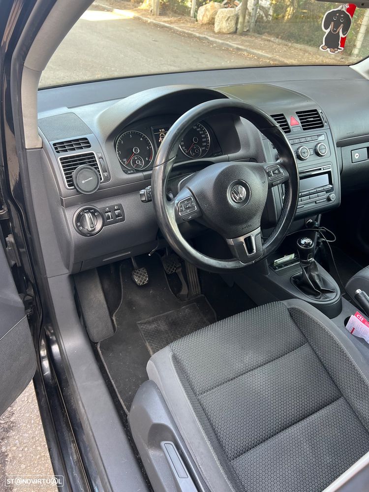VW Touran - 9