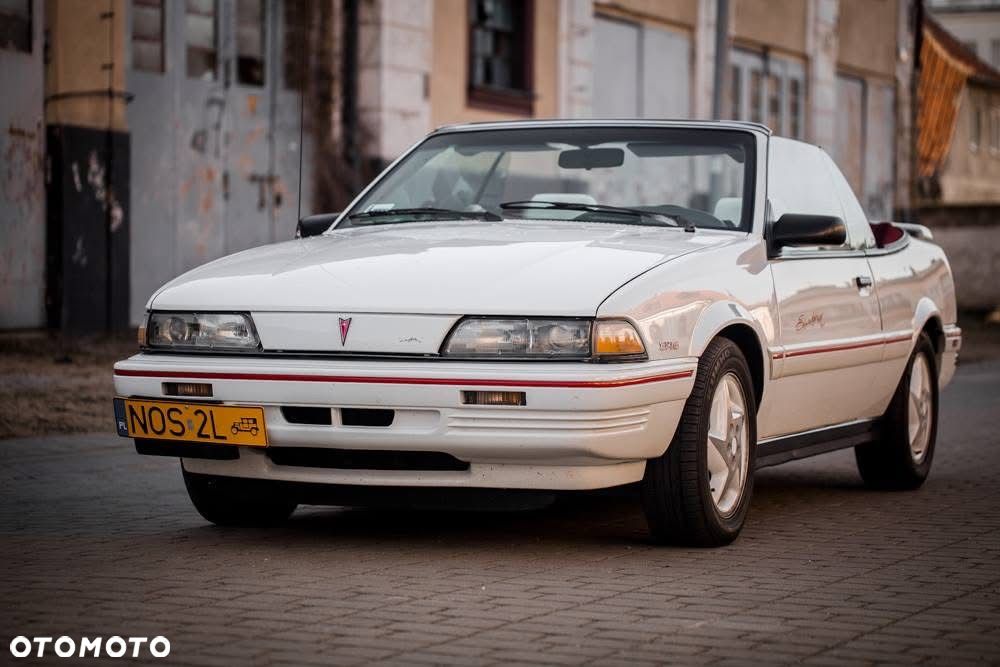 Pontiac Sunbird GT - 4