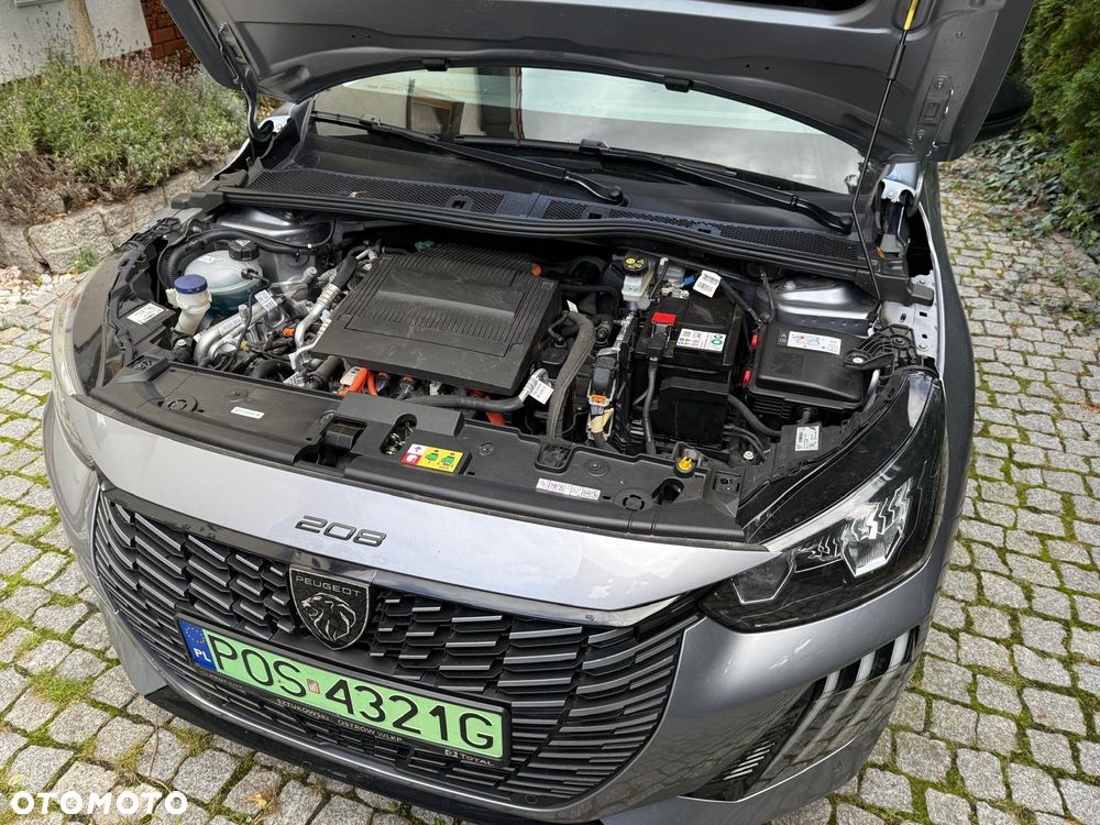 Peugeot 208 e-208 54kWh Allure - 6