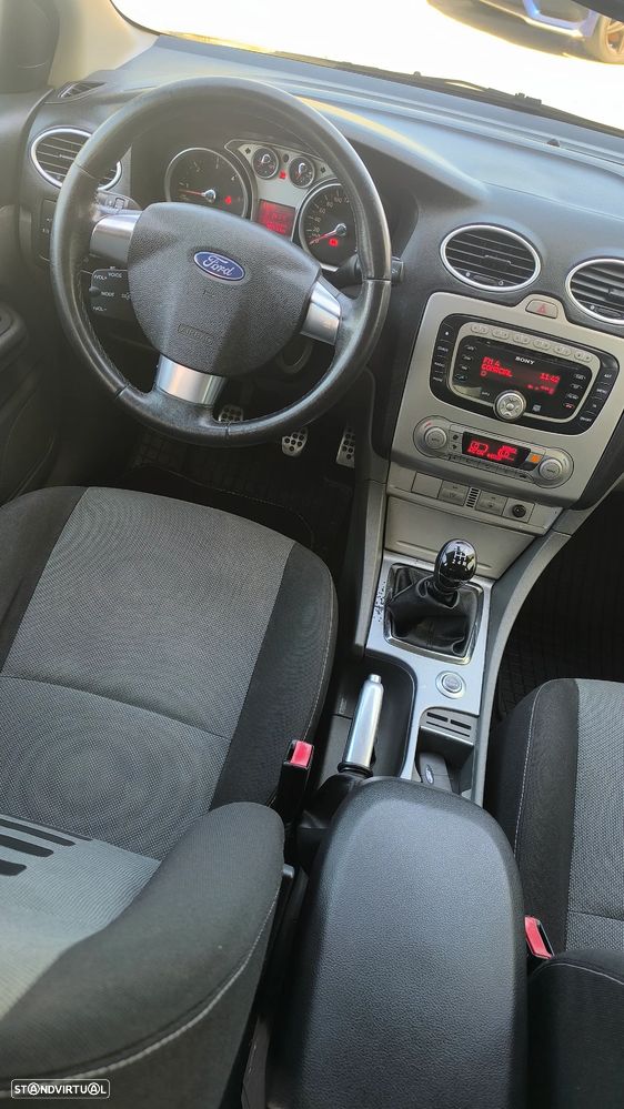 Ford Focus SW 1.6 TDCi Sport WRC - 41