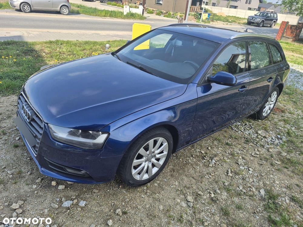 Audi A4 Avant 2.0 TDI DPF Ambiente - 1