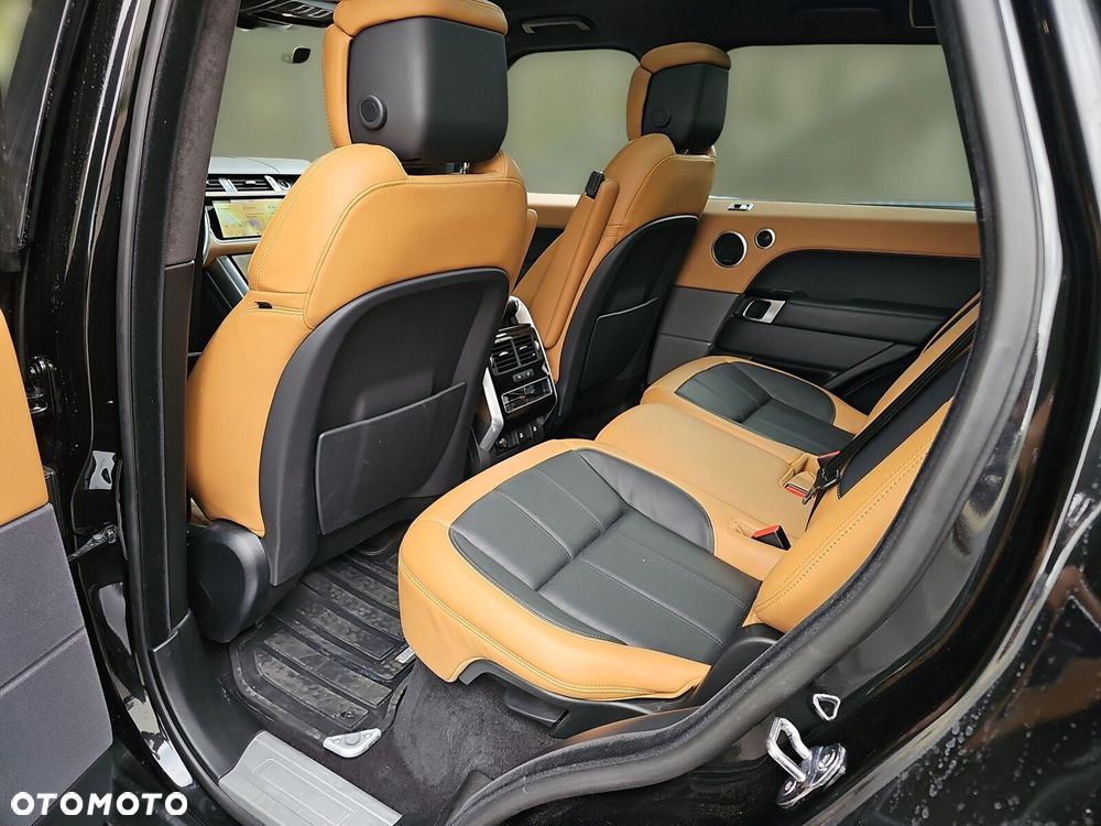 Land Rover Range Rover Sport - 12