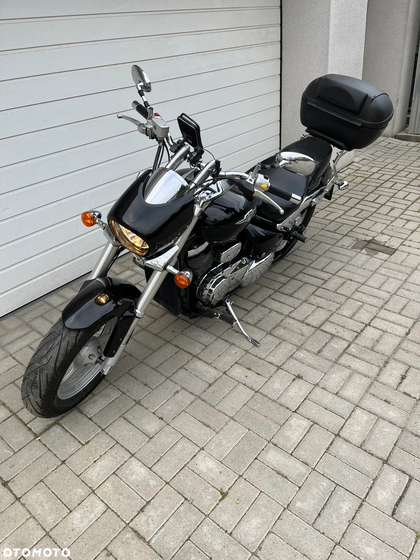 Suzuki Intruder - 5