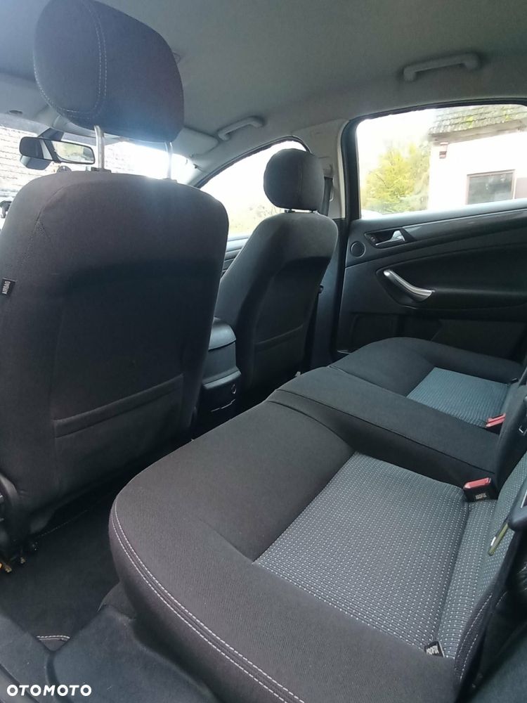 Ford Mondeo - 7