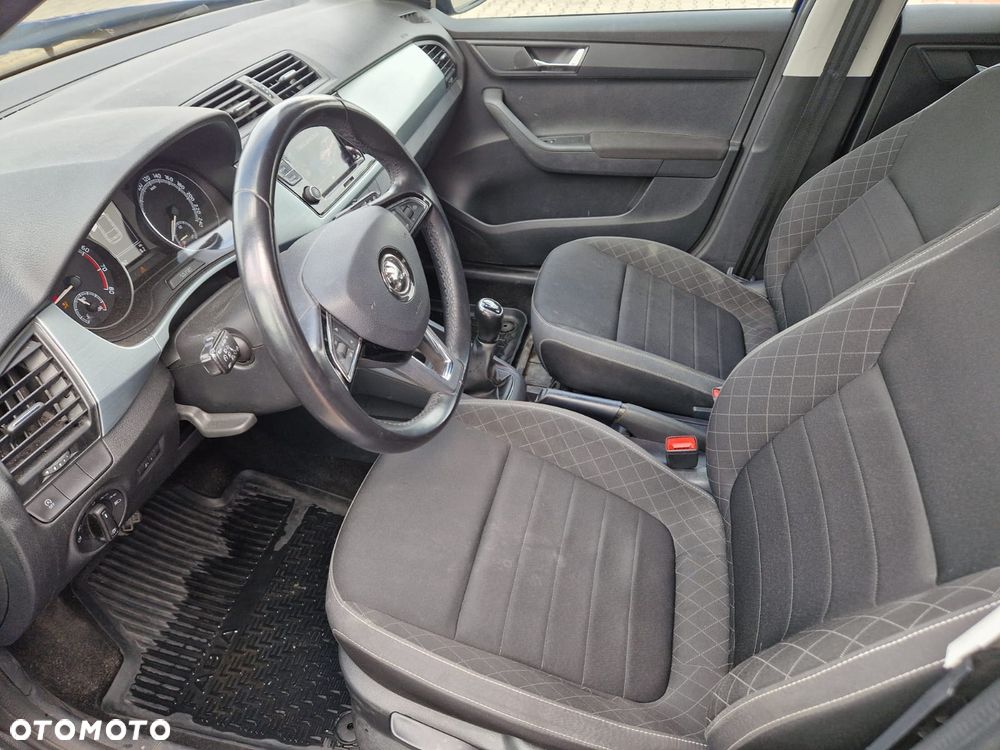 Skoda Fabia 1.0 TSI Ambition - 19