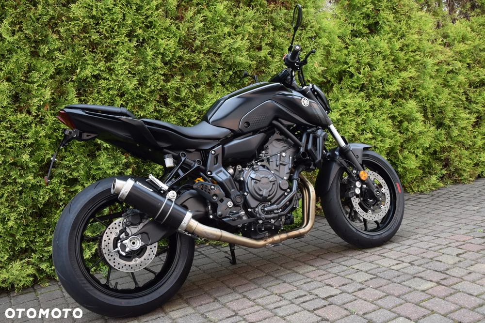 Yamaha MT - 2