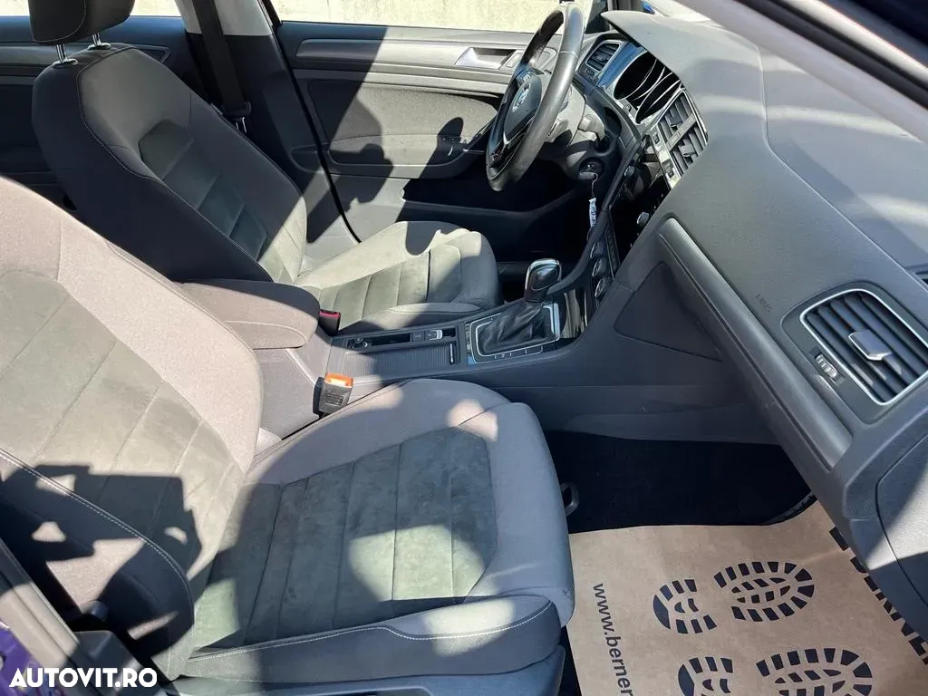 Volkswagen Golf 2.0 TDI DSG Comfortline - 9