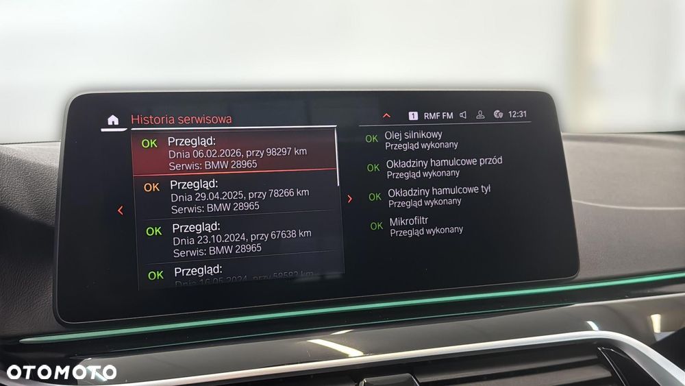 BMW Seria 5 520d xDrive mHEV - 24