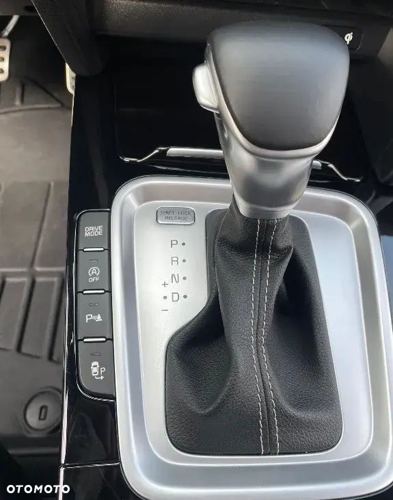 Kia Ceed 1.6 CRDi mHEV GT-Line DCT - 4