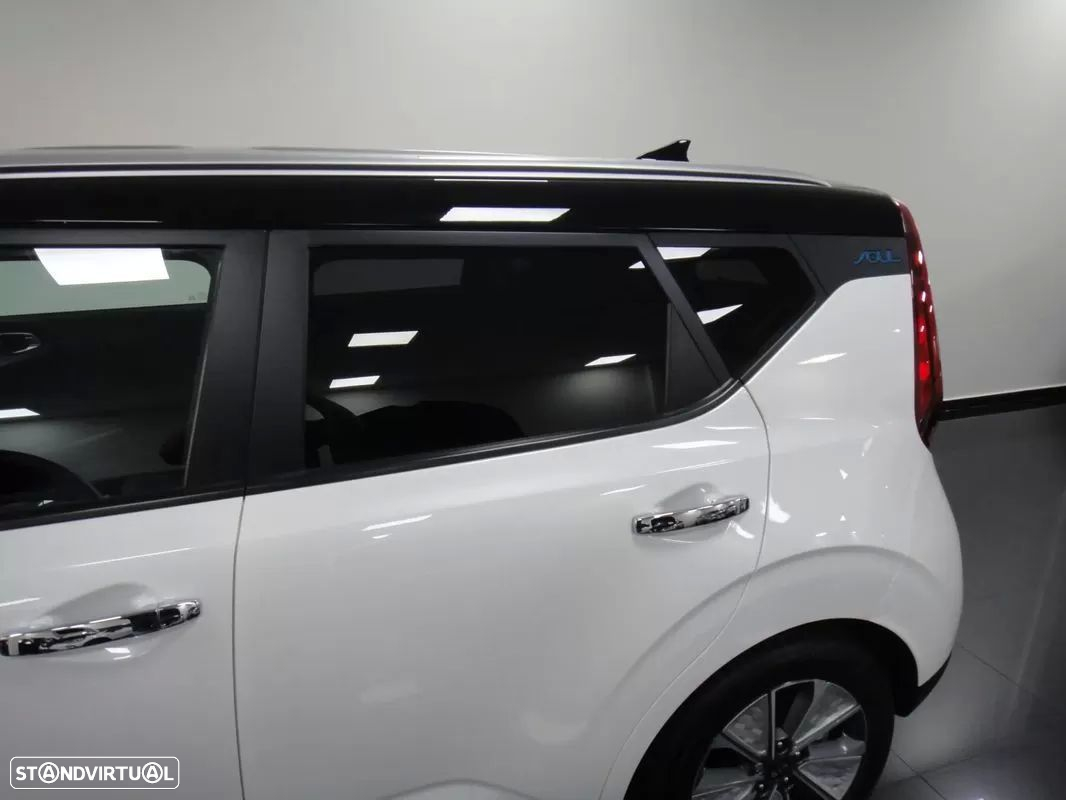 Kia e-Soul 64kWh - 9