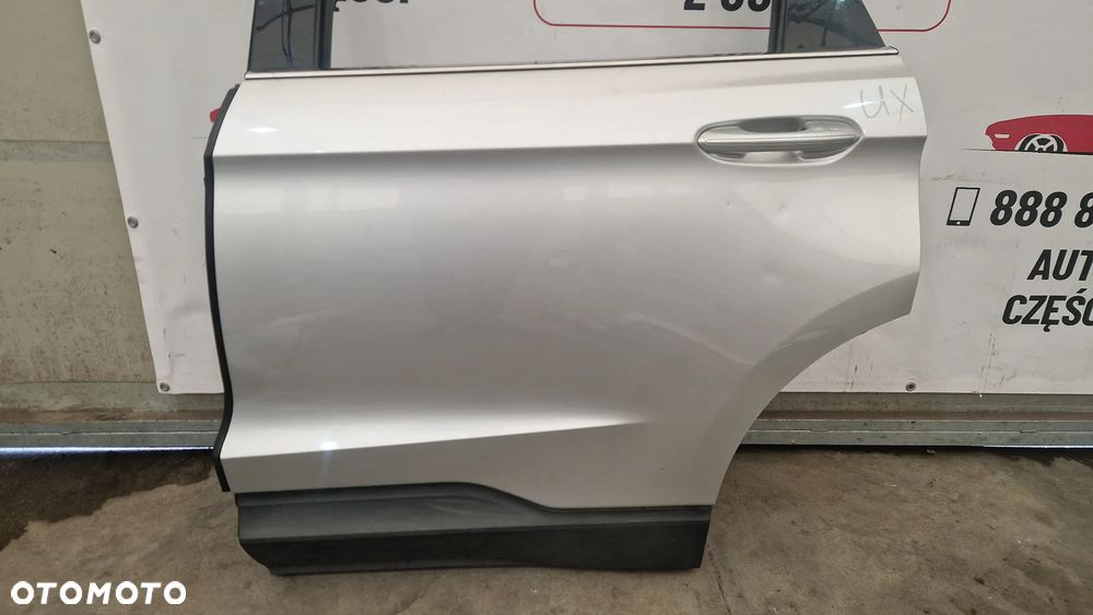 Drzwi lewy tył Ford Edge 2019- Kompletne UX - 3