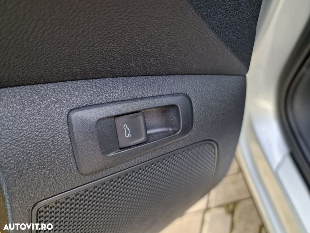 Skoda Karoq 2.0 TDI 4X4 DSG Sportline - 11