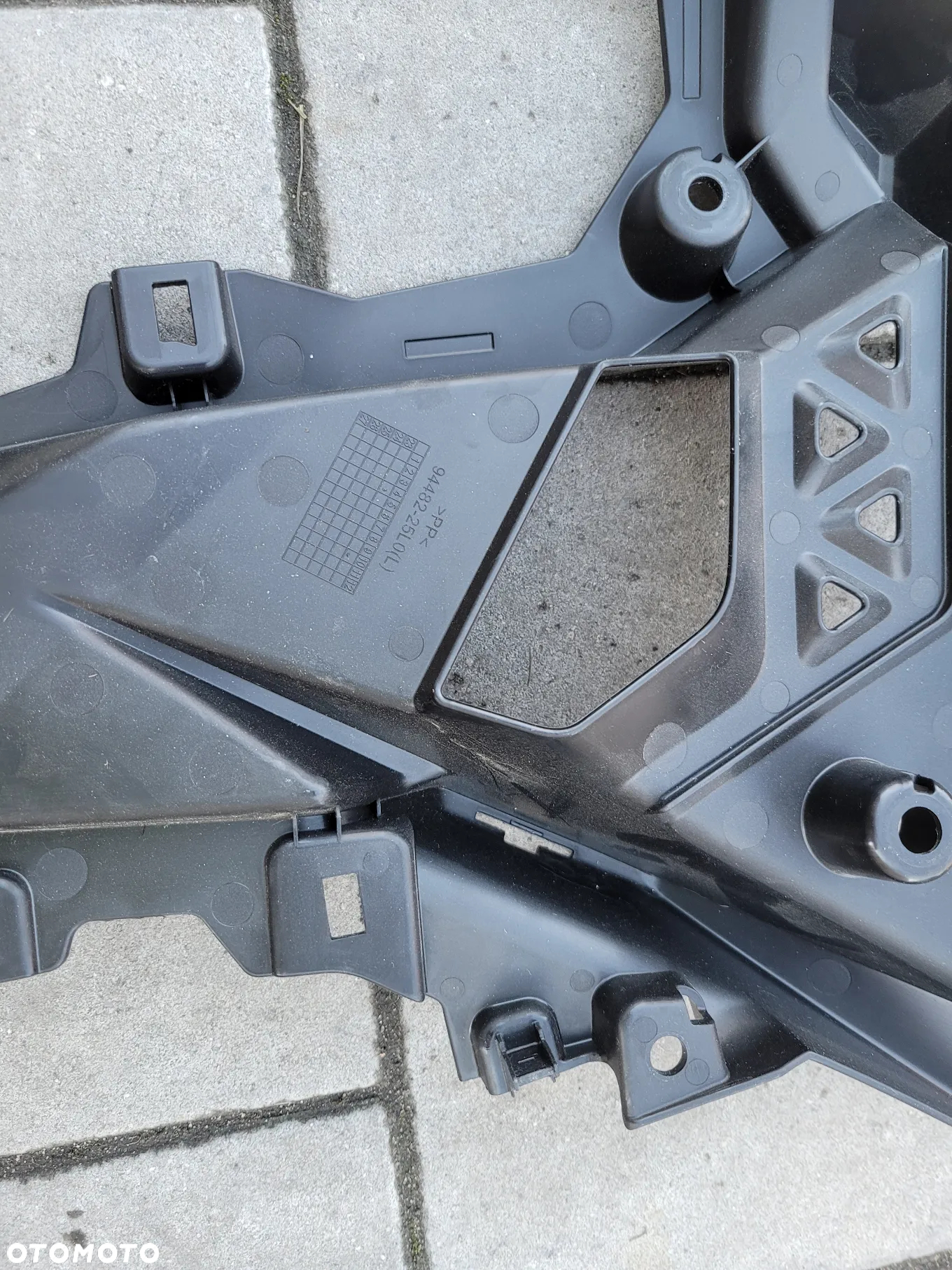 Wypełnienie lewe Suzuki GSX-8R GSX8R GSX 8R - 16
