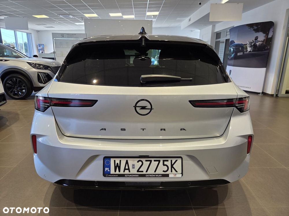 Opel Astra 1.2 T GS S&S - 6