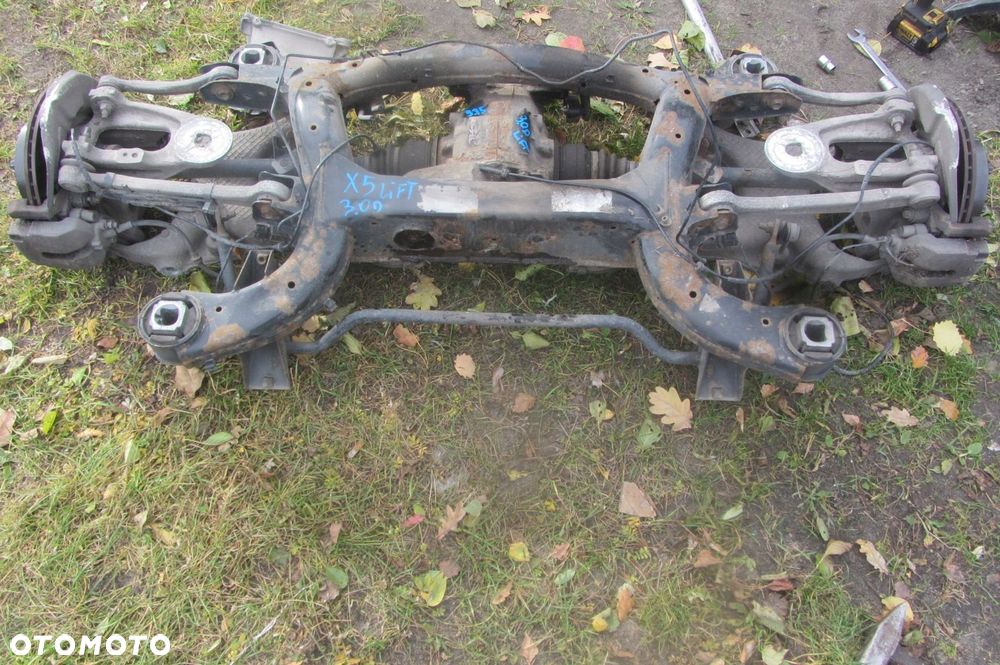 zawieszenie tył wahacz belka bmw e70 x5 e71 x6 kpl - 1