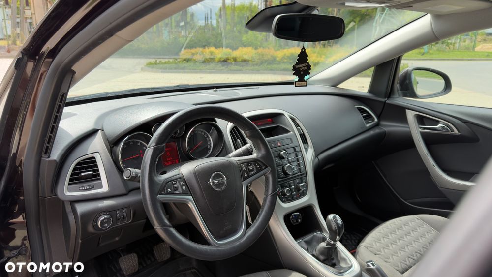 Opel Astra - 10