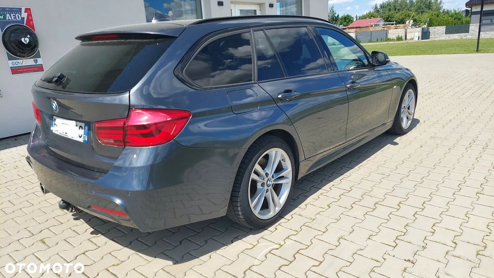 BMW Seria 3 330d Edition M Sport Shadow - 4