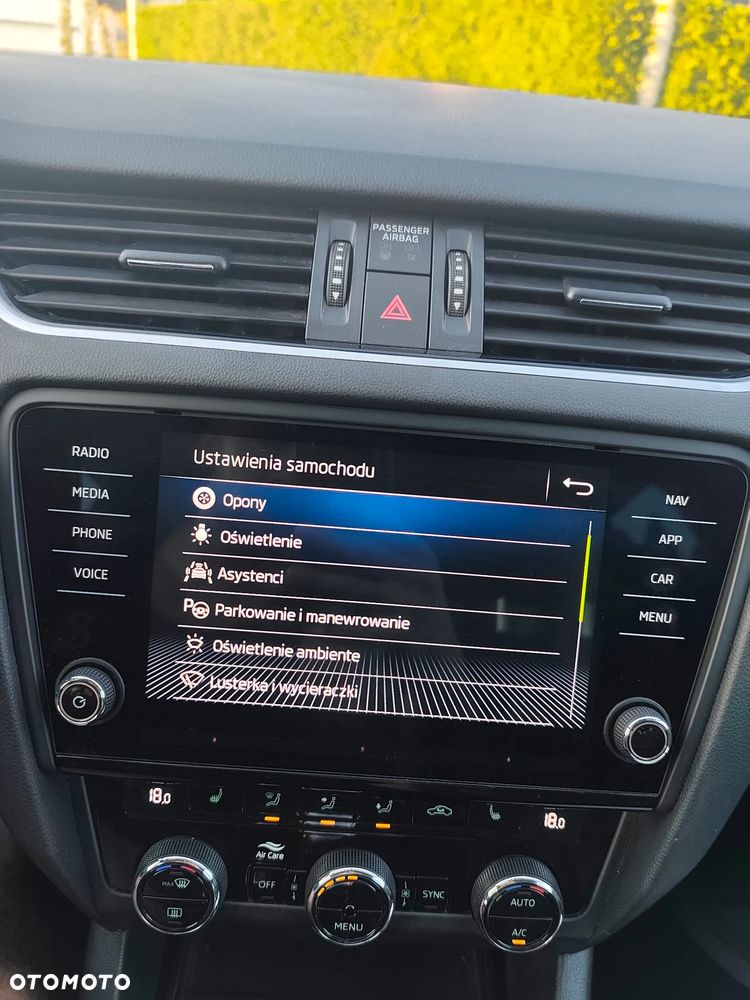 Skoda Octavia 2.0 TDI DSG Premium Edition - 33