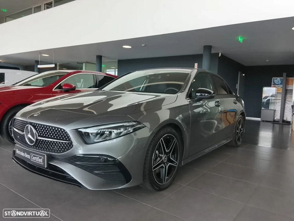 Mercedes-Benz A 200 7G-DCT AMG Line Advanced Plus - 1