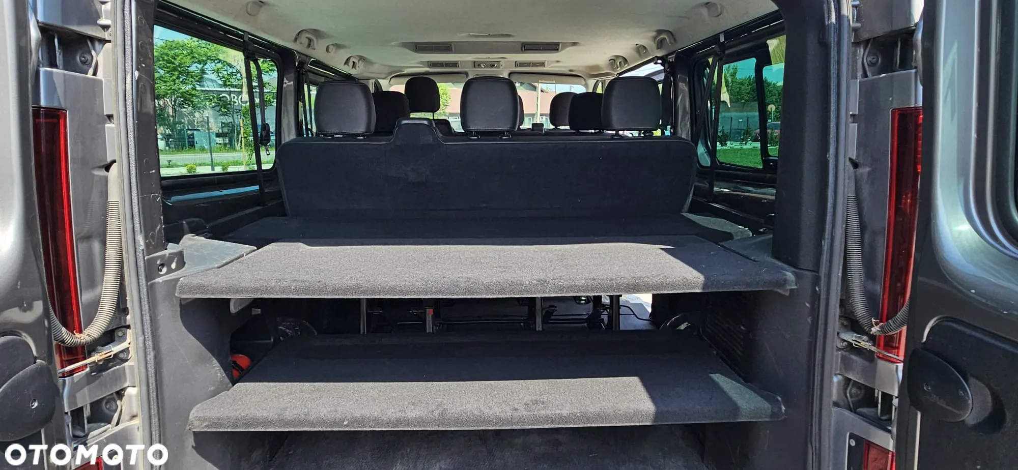 Opel Vivaro - 12