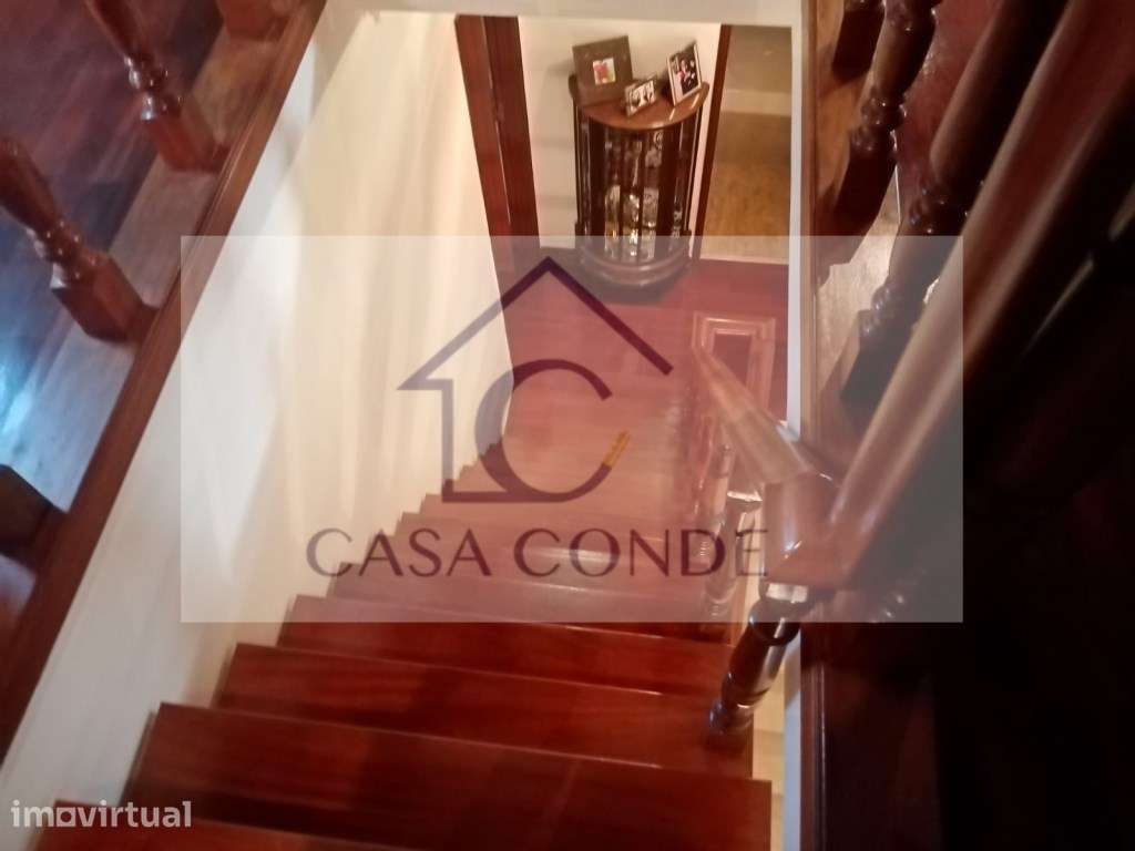 Moradia Banda T4 com Sótão Aproveitado | Belas - Sintra - Grande imagem: 2/37