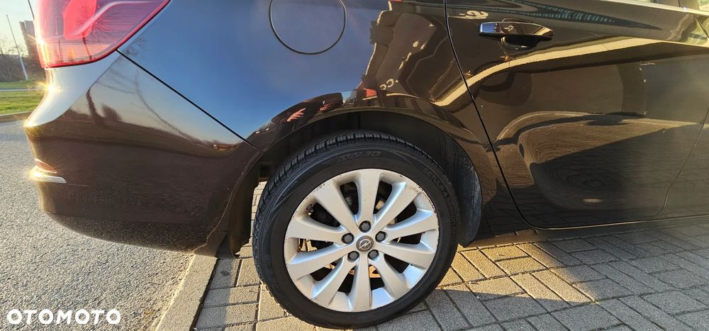 Opel Astra 1.4 T Cosmo EU6 - 14