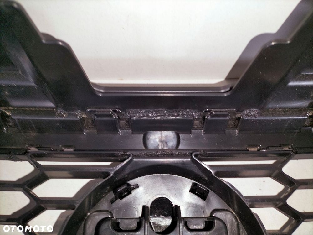 atrapa kratka grill vw polo vi lift 20- sedan - 8
