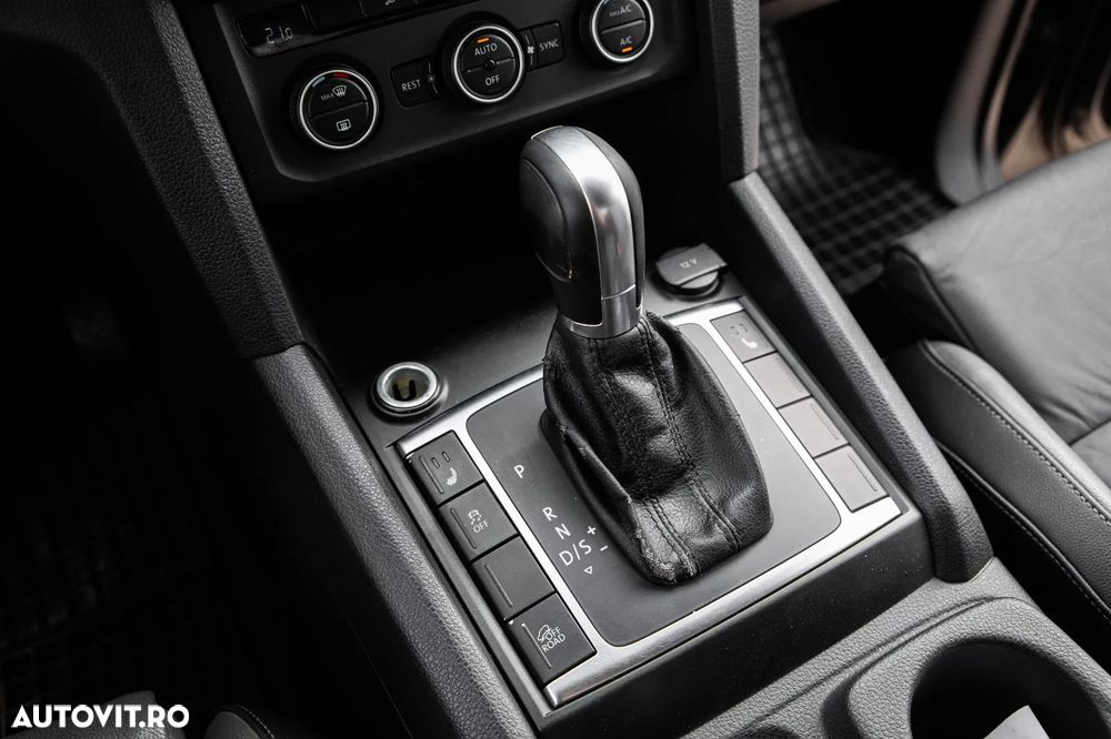 Volkswagen Amarok 4M Aventura Aut. - 27