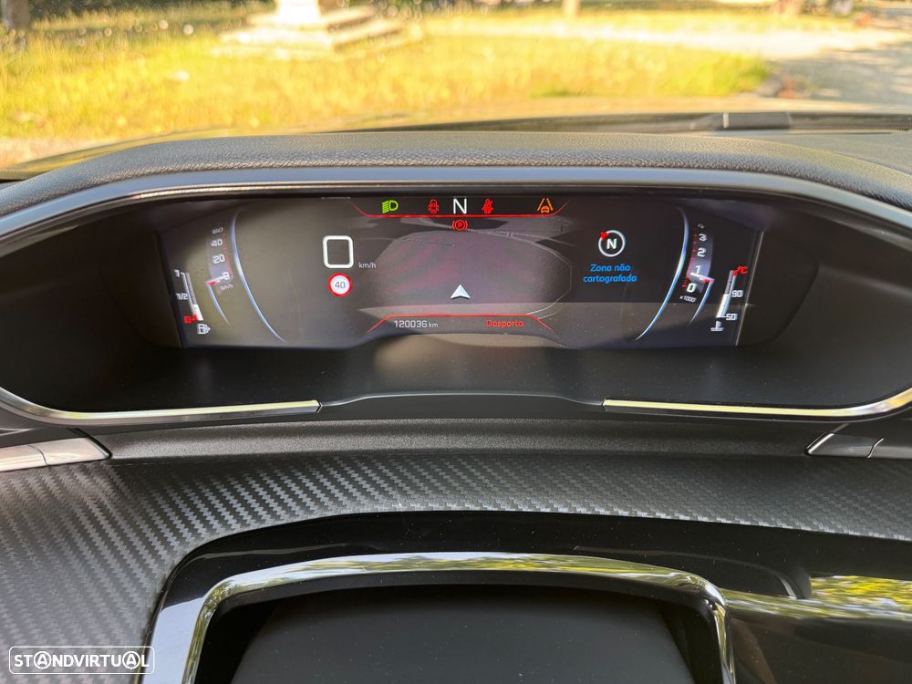 Peugeot 508 SW - 32