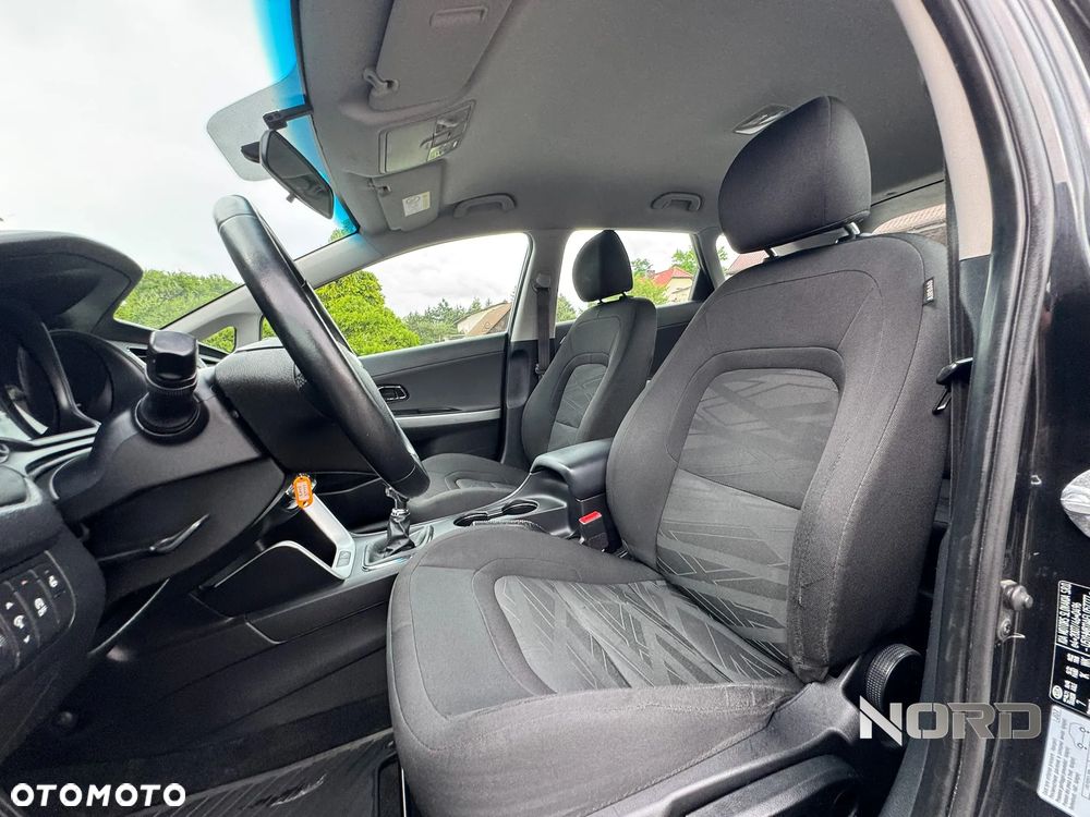 Kia Ceed 1.4 L - 12