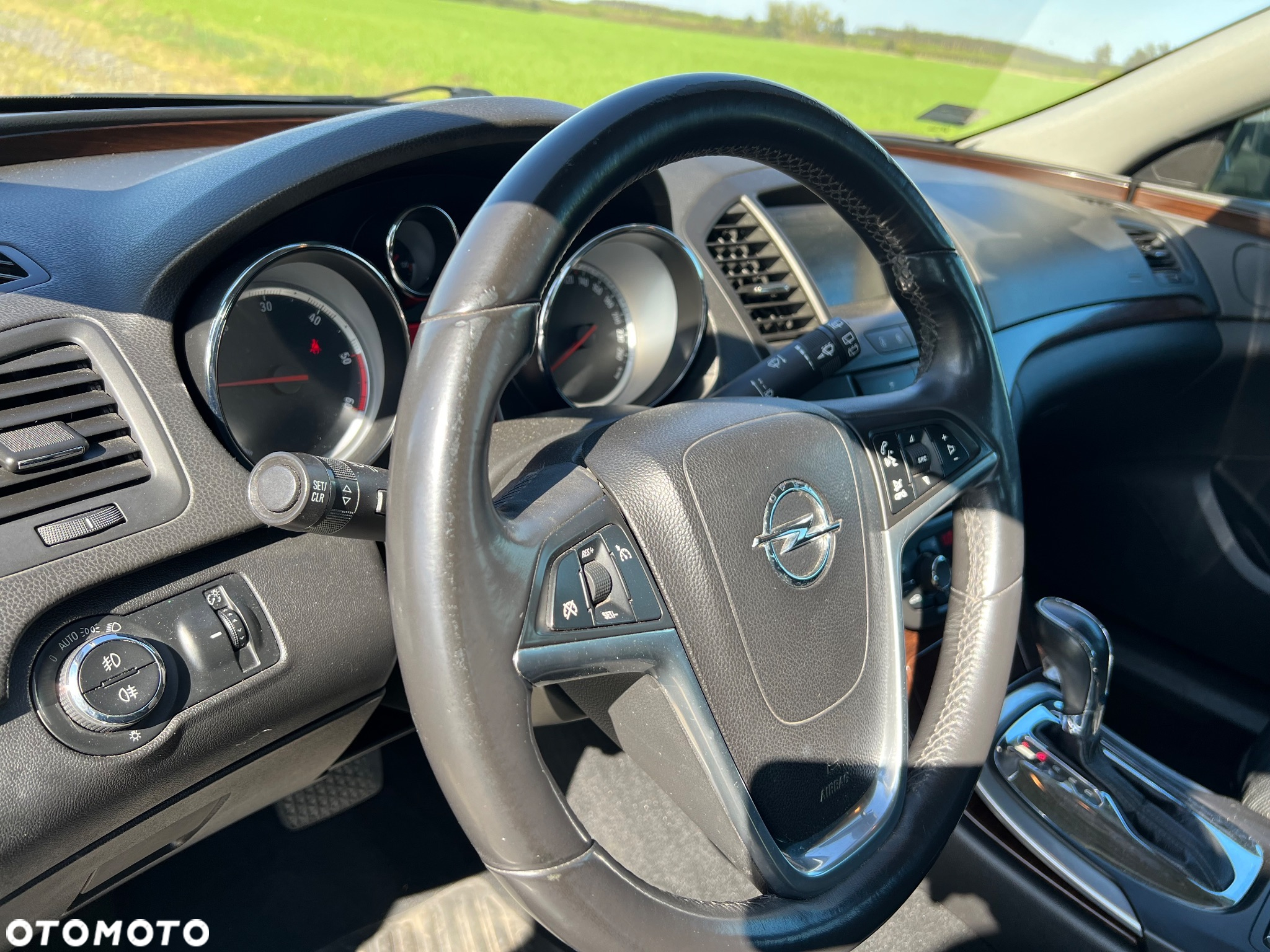Opel Insignia - 11