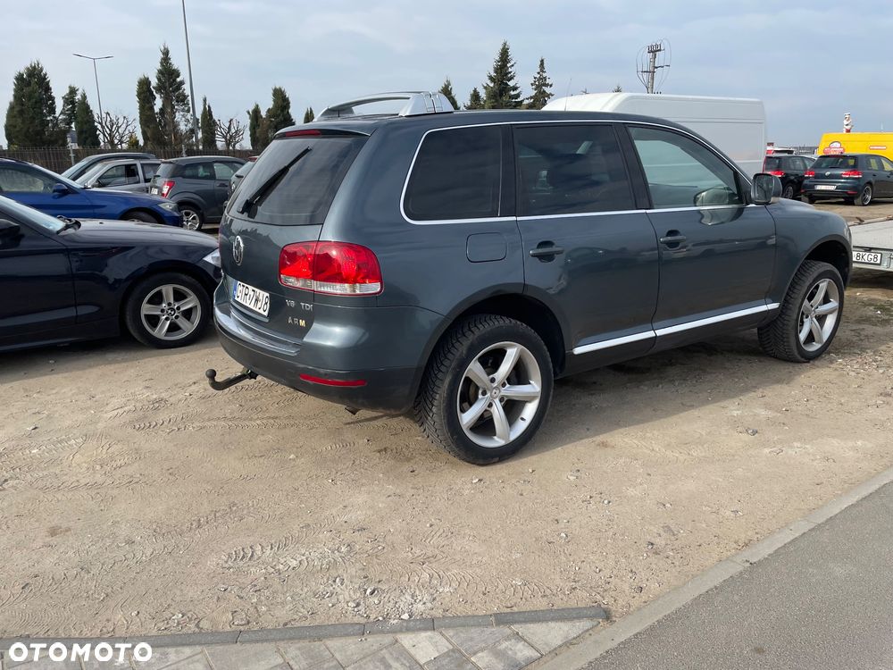 Volkswagen Touareg - 32