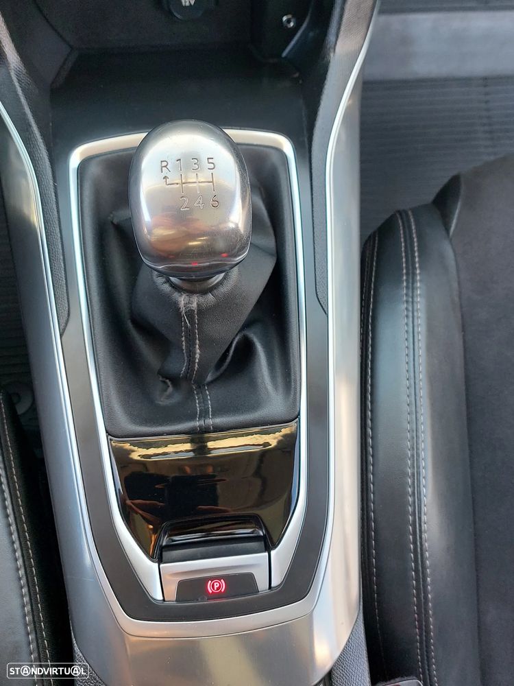 Peugeot 308 SW 1.6 e-HDi Allure J17 - 22