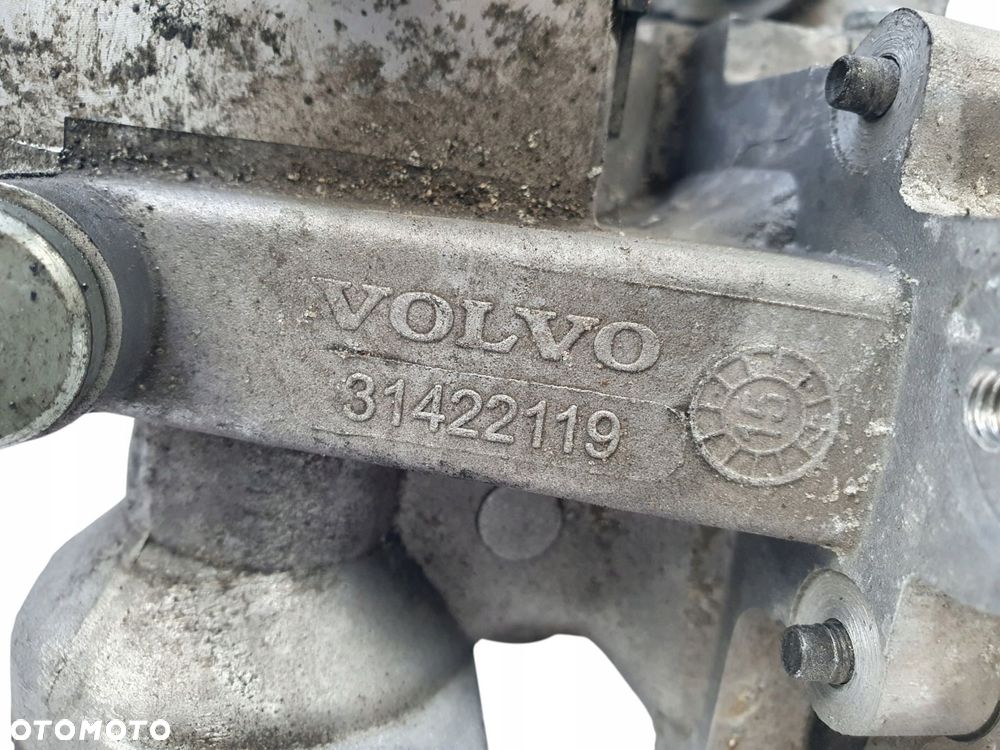 ZAWÓR EGR CHŁODNICA SPALIN Volvo S60 II V40 II 2.0 D2 31422119 31422315 - 10