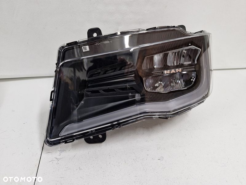 man tgx ii 2 lampa reflektor lewy przód led eu 36251016072 - 2