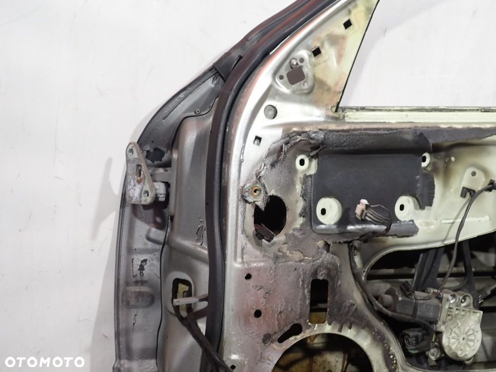 DRZWI PRAWY PRZÓD MERCEDES-BENZ W211 E200 CDI - 15