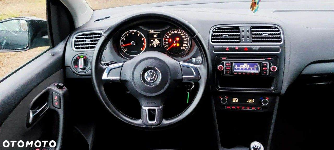 Volkswagen Polo - 6