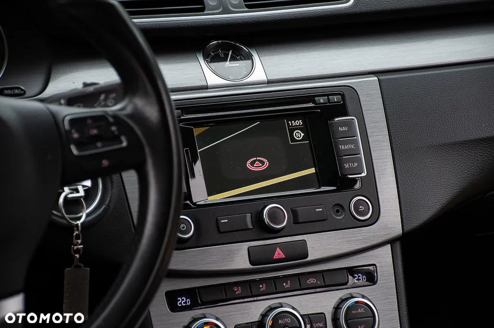 Volkswagen Passat 2.0 Blue TDI SCR Highline - 34