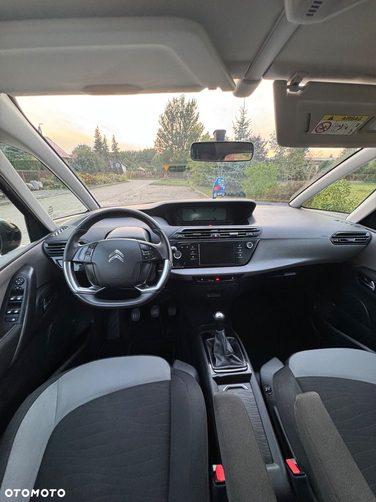 Citroën C4 Picasso - 10