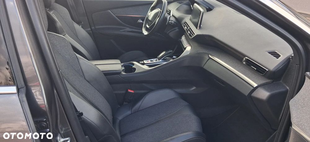 Peugeot 3008 1.5 BlueHDi GT Pack S&S EAT8 - 15