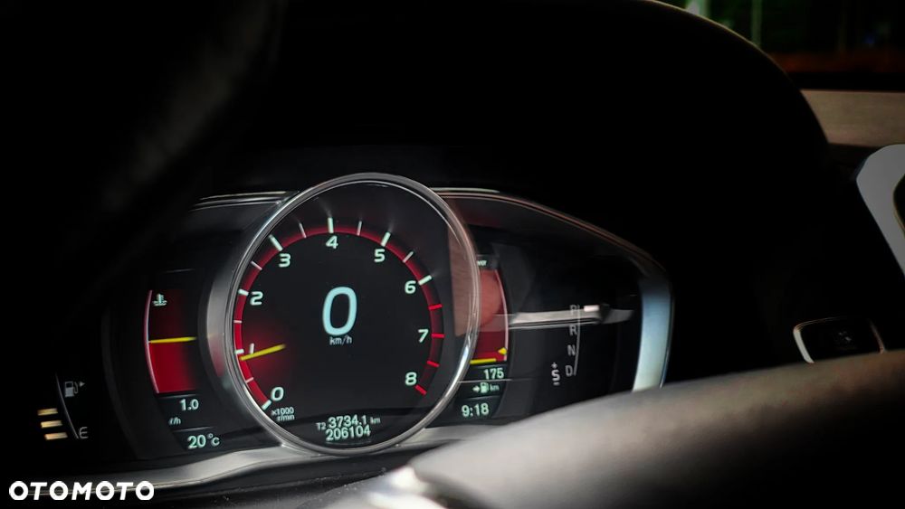 Volvo XC 60 T5 Geartronic Kinetic - 22