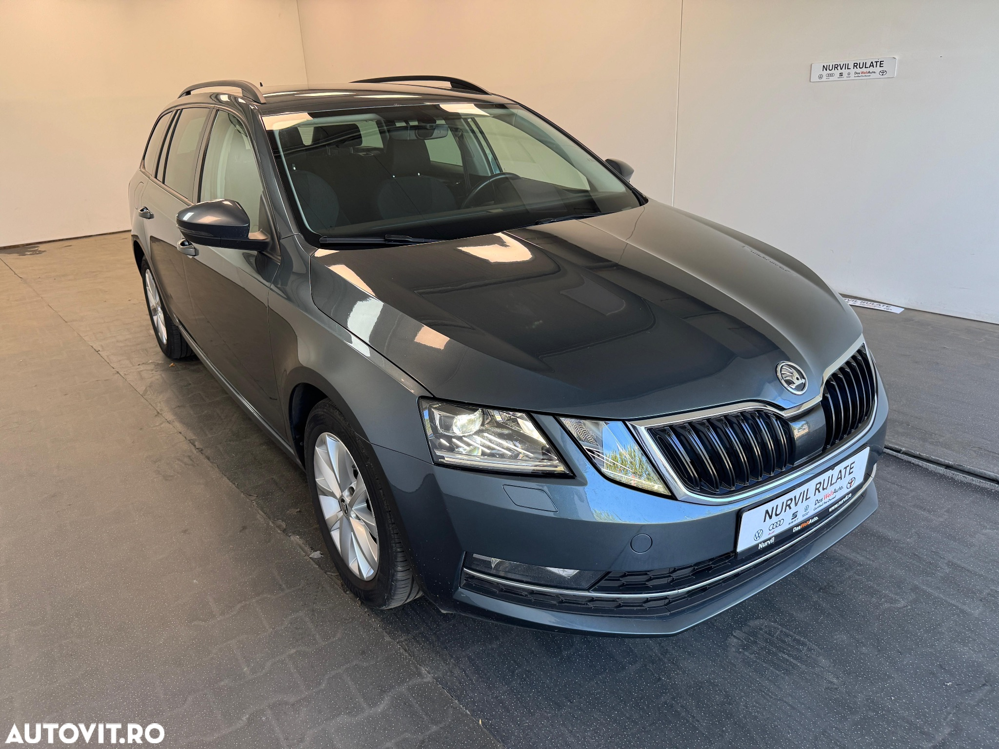 Skoda Octavia Combi Diesel 2.0 TDI DSG Style - 15