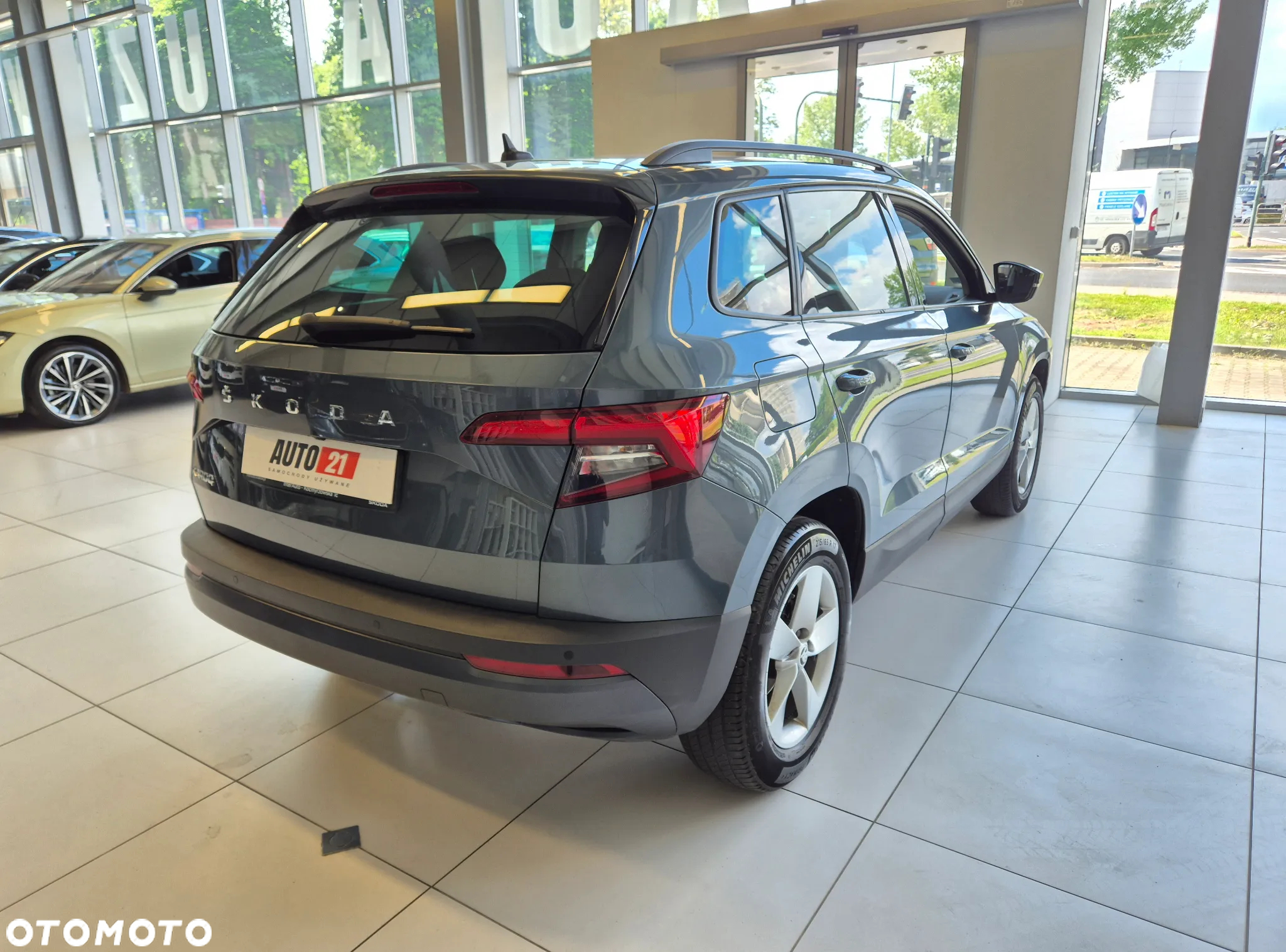 Skoda Karoq 1.5 TSI ACT 4x2 Ambition DSG - 3