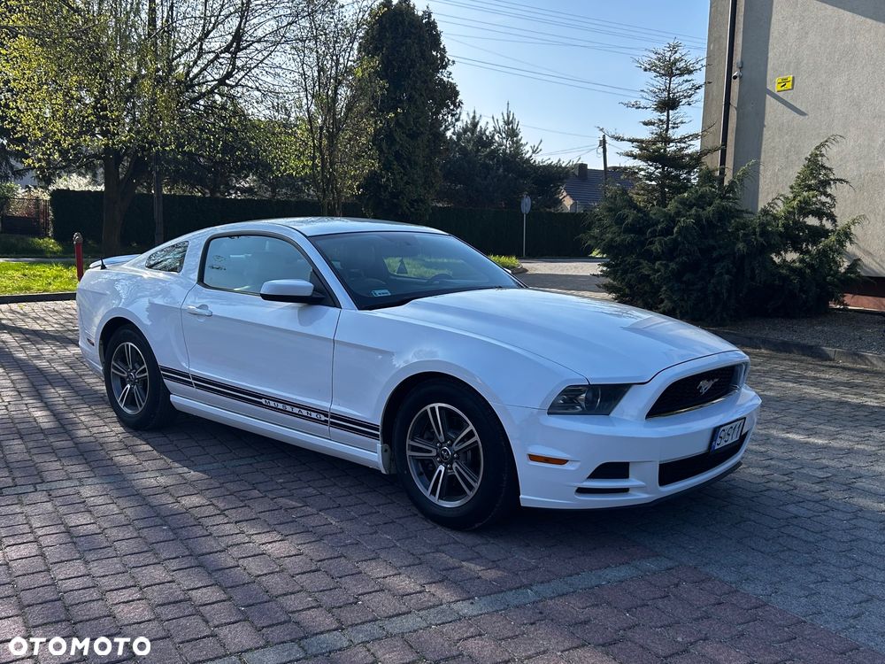 Ford Mustang 3.7 V6 Premium - 15