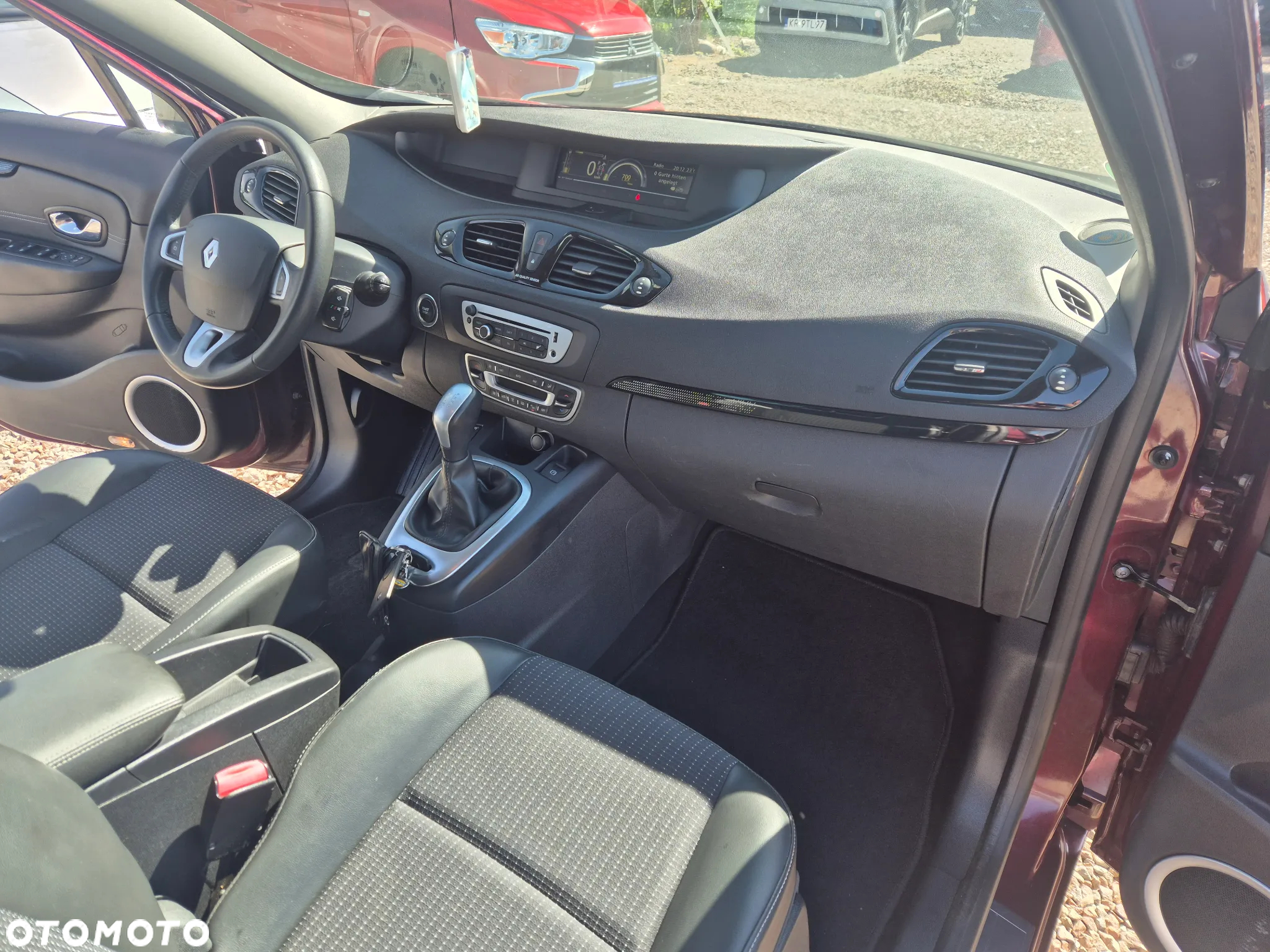 Renault Scenic - 13